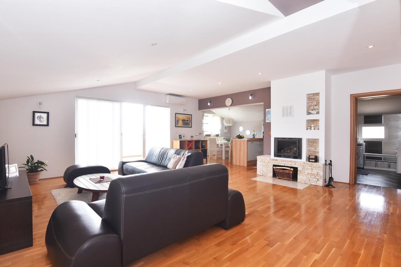Apartment Larisa Ґорні Карин Екстер'єр фото
