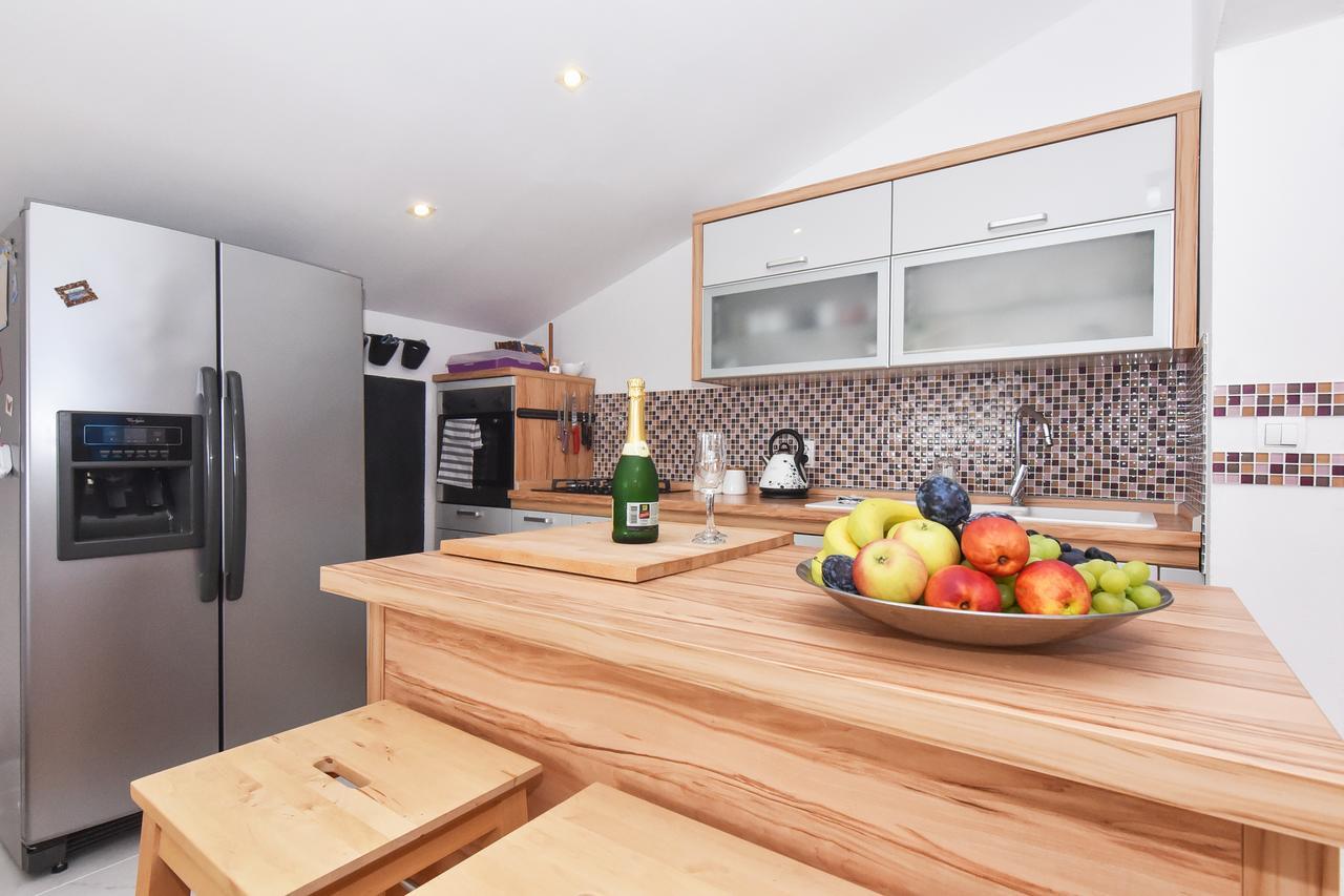 Apartment Larisa Ґорні Карин Екстер'єр фото